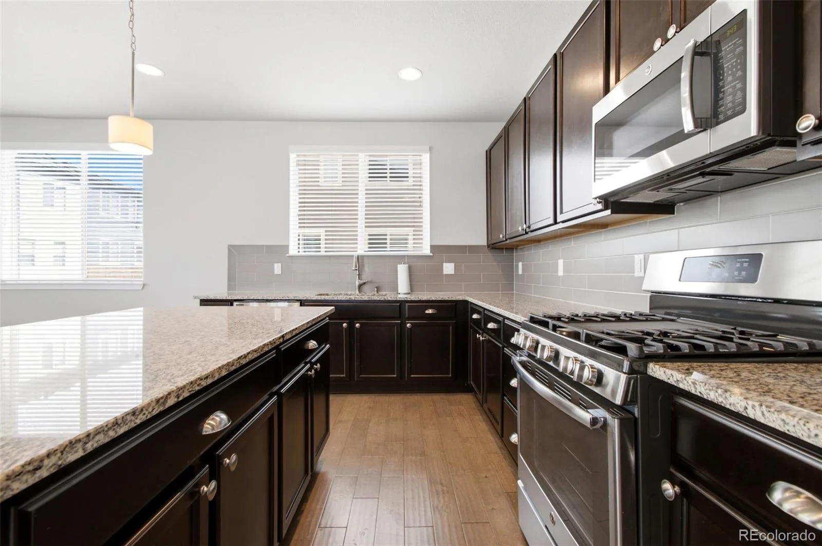 638 E Hinsdale Avenue Littleton CO 80122 | MLS #REC6167252 07102026172319 1600 3