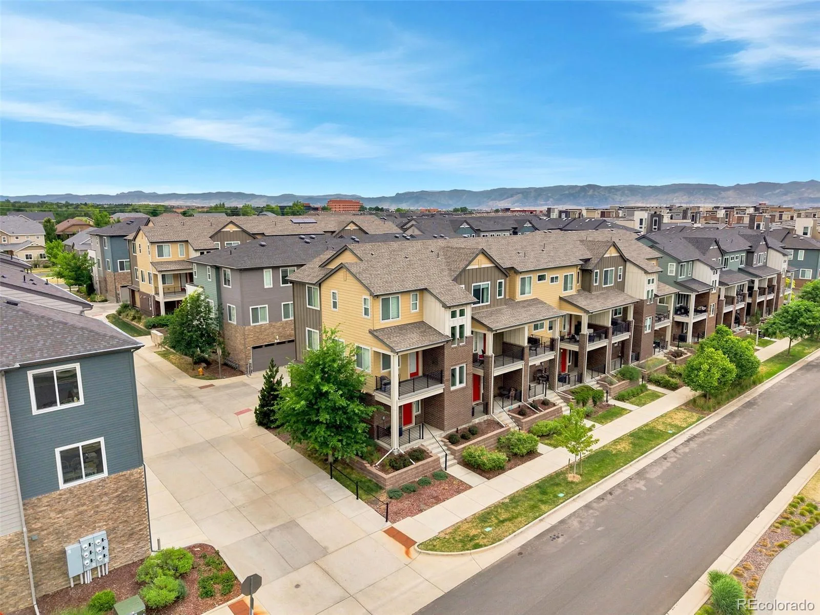 638 E Hinsdale Avenue Littleton CO 80122 | MLS #REC6167252 07102026172319 1600 37