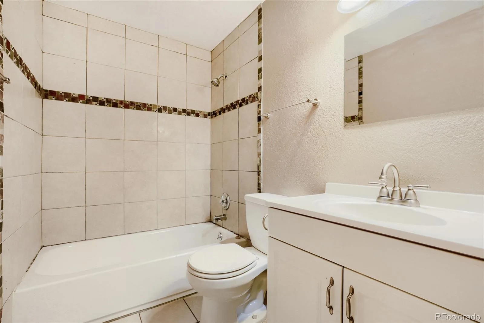 9321 W 104th Place Broomfield CO 80021 | MLS #REC6169463 06242026234248 1600 21