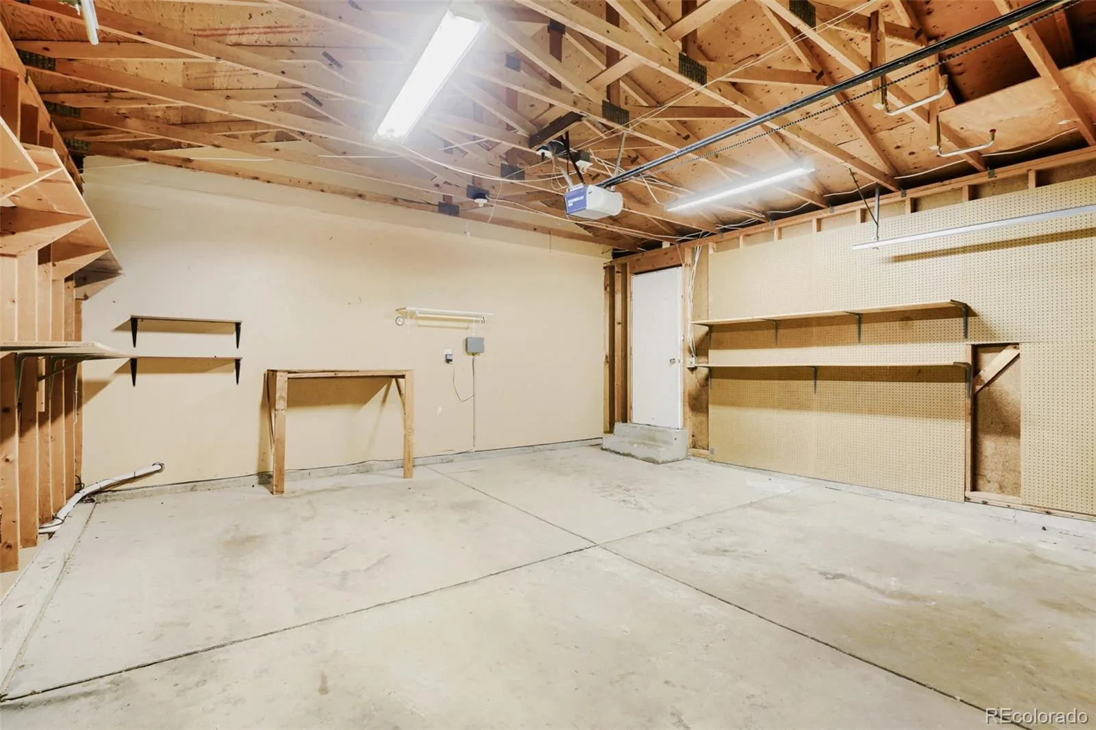 9321 W 104th Place Broomfield CO 80021 | MLS #REC6169463 06242026234248 1600 25