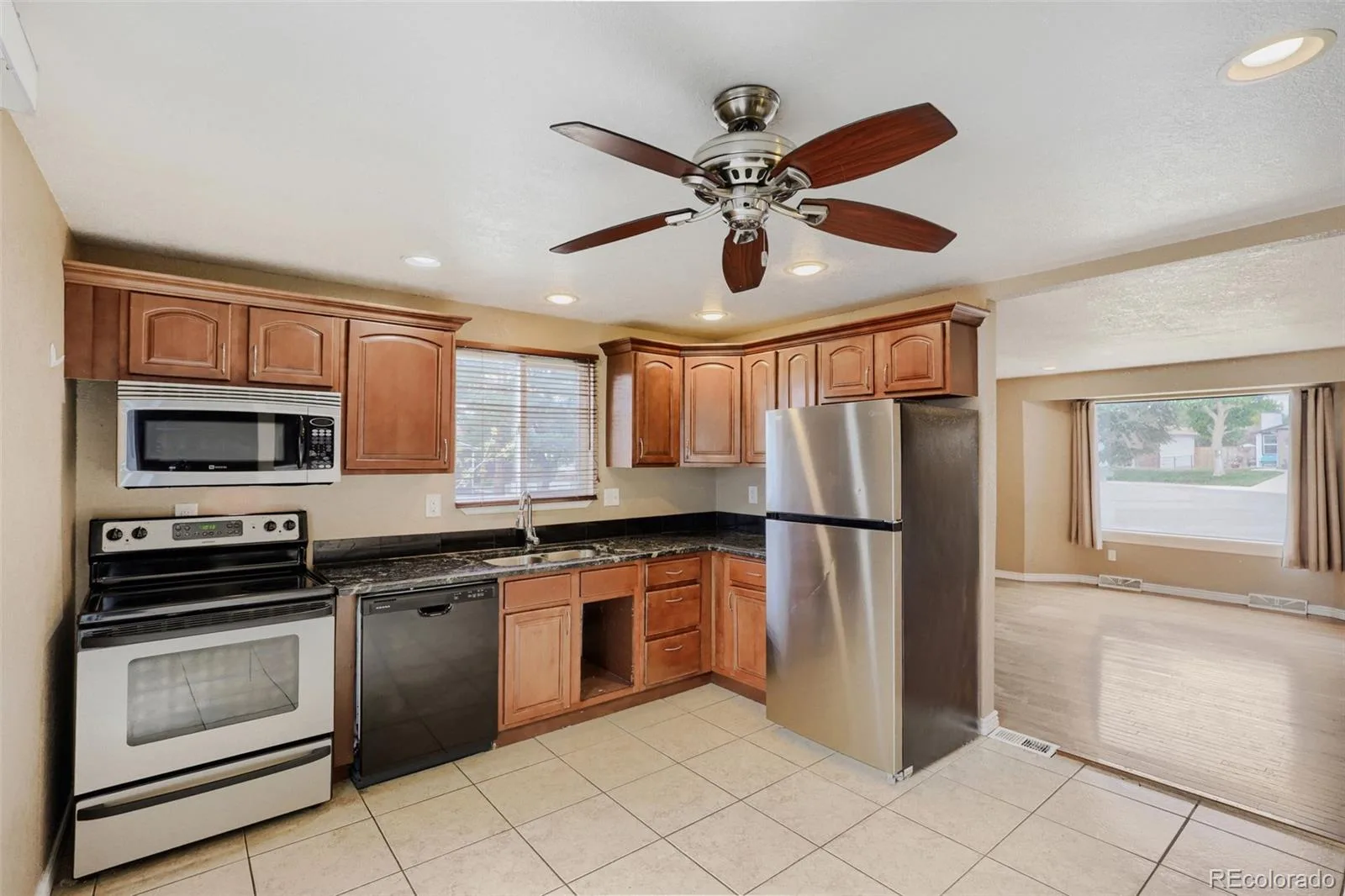 9321 W 104th Place Broomfield CO 80021 | MLS #REC6169463 06242026234248 1600 8