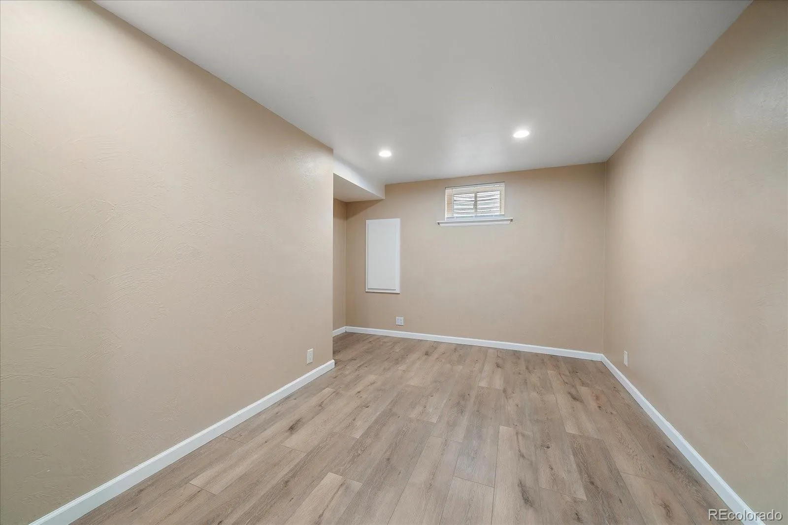 1181 E Costilla Avenue Littleton CO 80122 | MLS #REC6169904 08172026154119 1600 34
