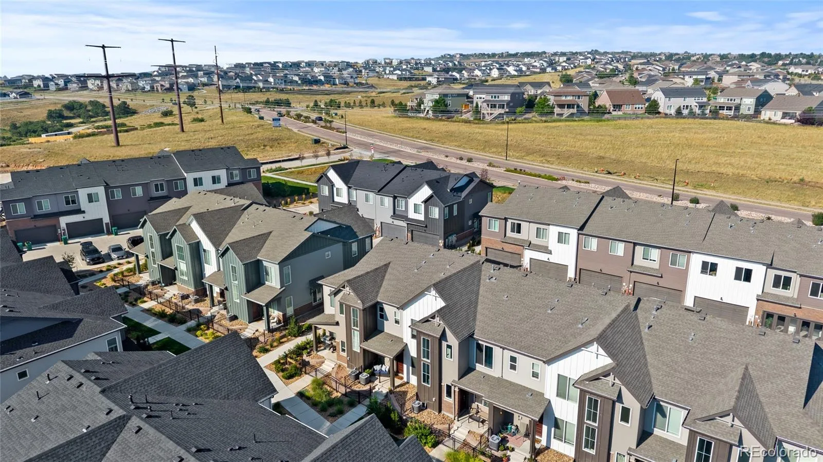 409 Millwall Circle Castle Rock CO 80108 | MLS #REC6170408 08072026044309 1600 27