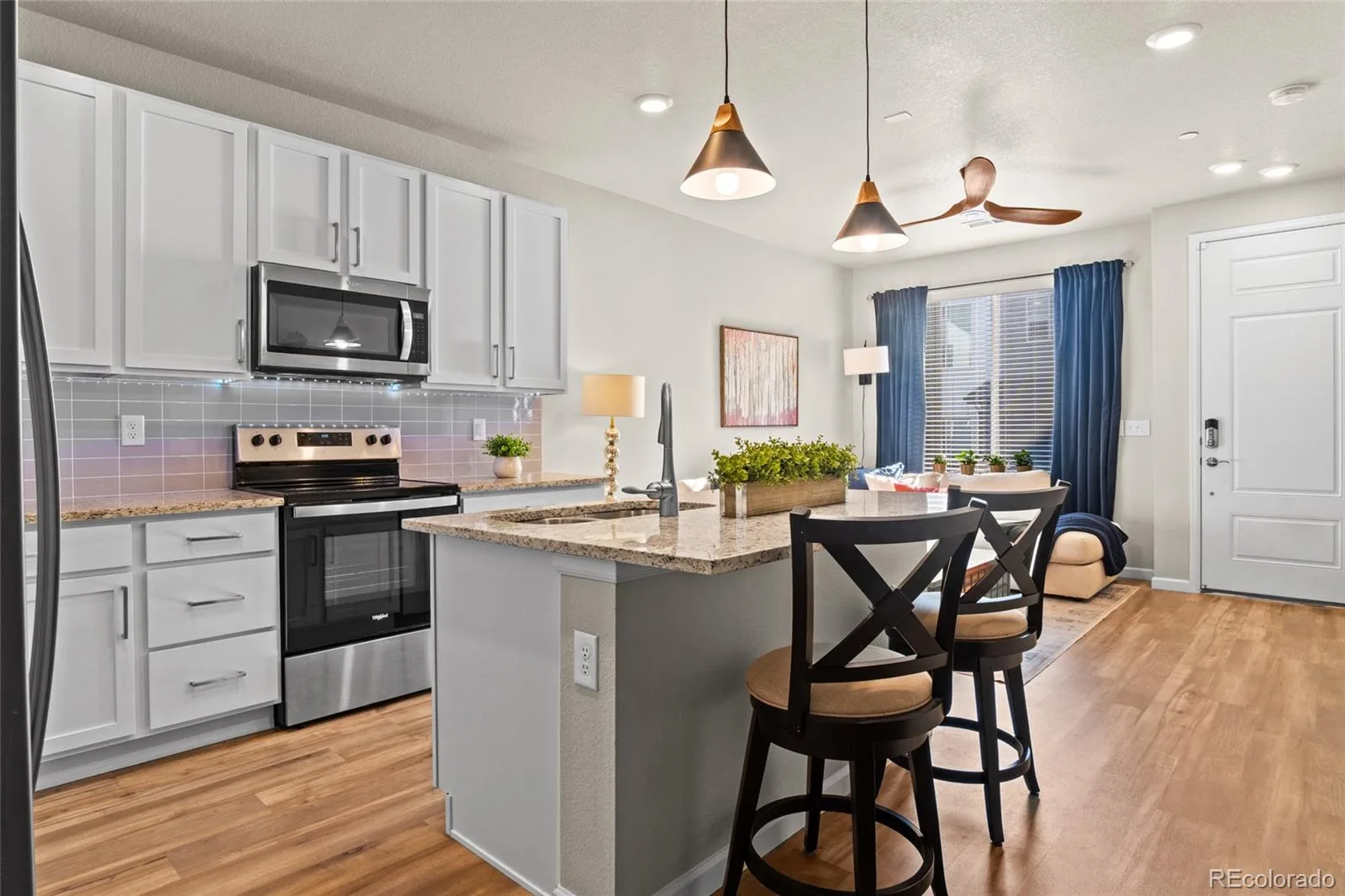 409 Millwall Circle Castle Rock CO 80108 | MLS #REC6170408 08072026044309 1600 9