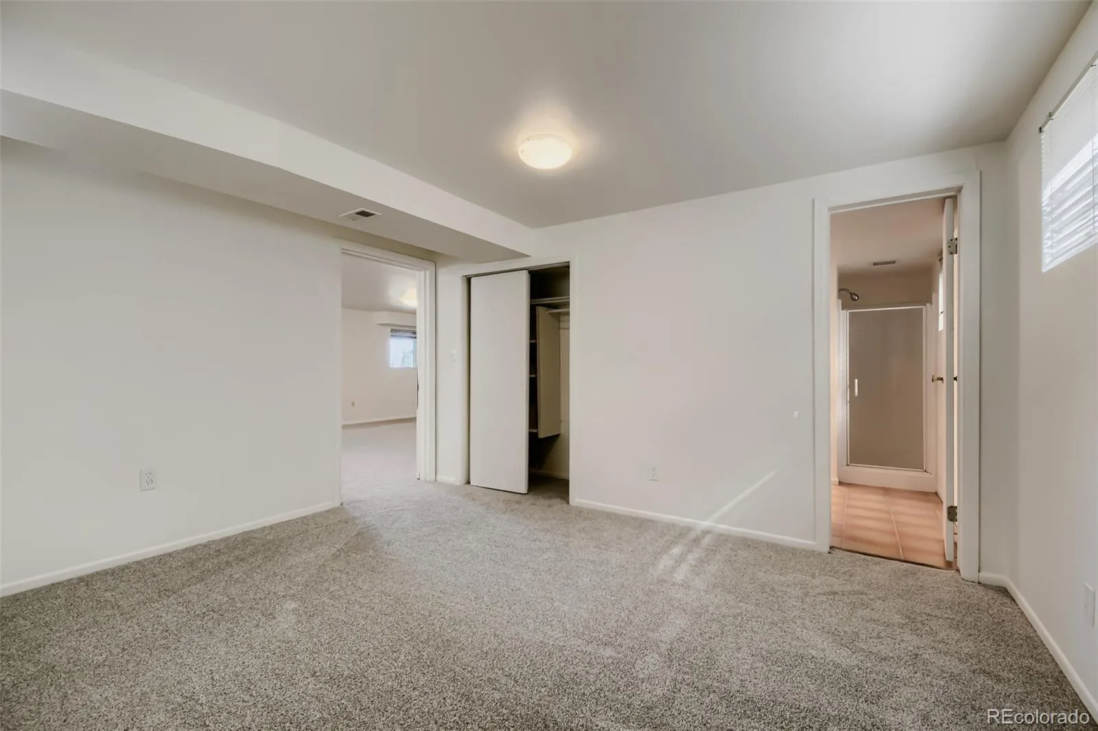 3077 S Rosemary Street Denver CO 80231 | MLS #REC6170747 07272026143513 1600 18