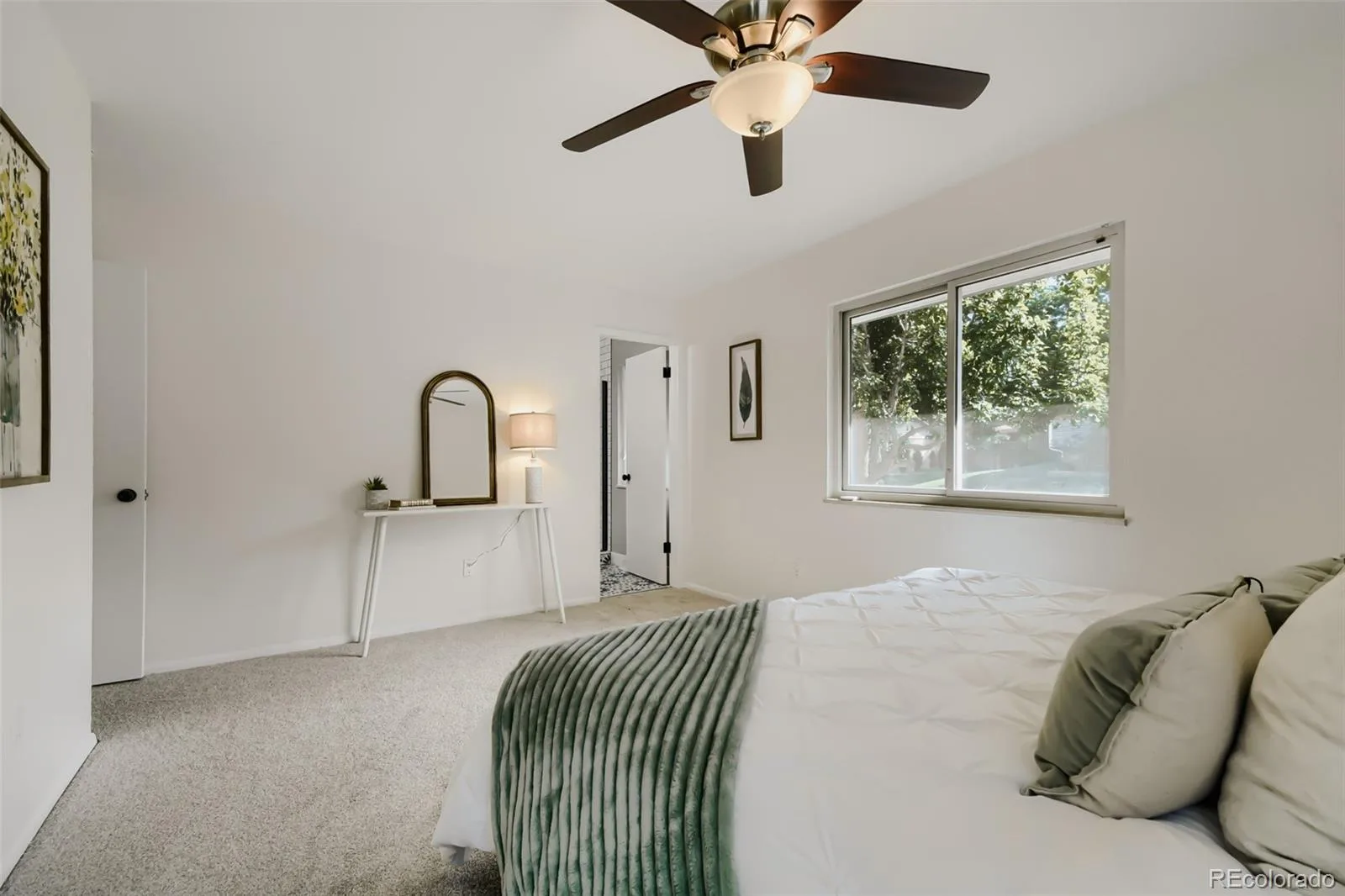 3077 S Rosemary Street Denver CO 80231 | MLS #REC6170747 07272026143513 1600 9