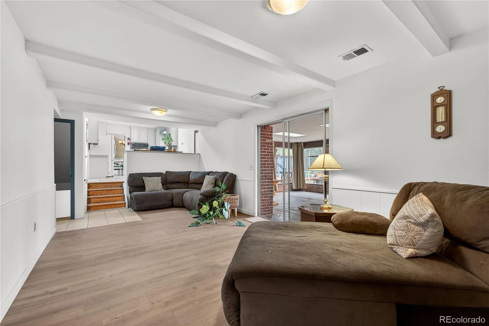 04062026230244 1600 11