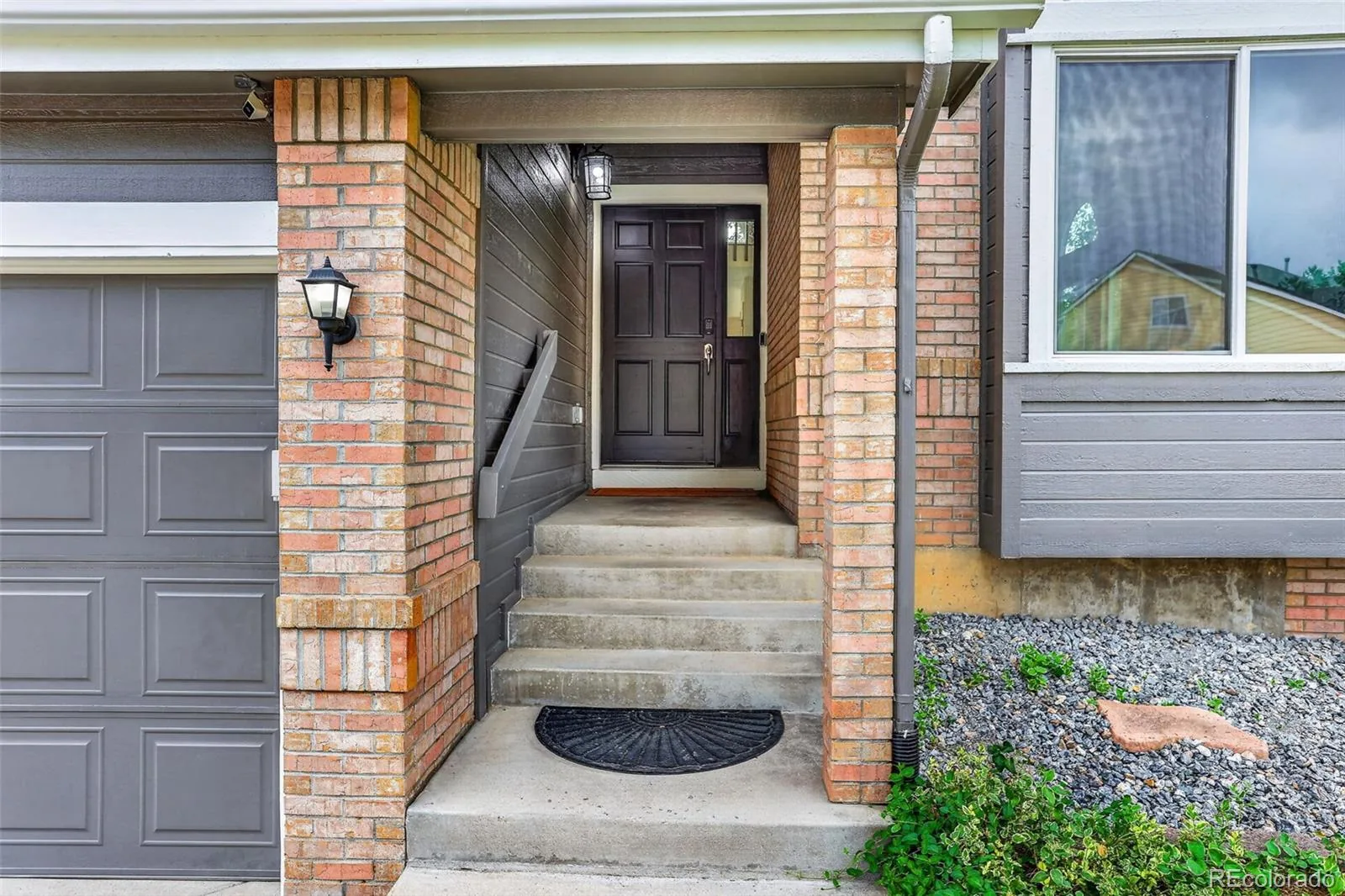 5033 S Owens Street Littleton CO 80127 | MLS #REC6171466 08142026111237 1600 1