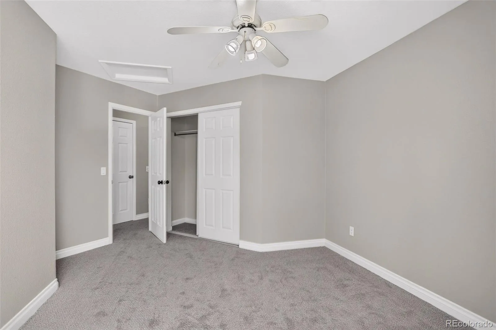 5033 S Owens Street Littleton CO 80127 | MLS #REC6171466 08142026111237 1600 31