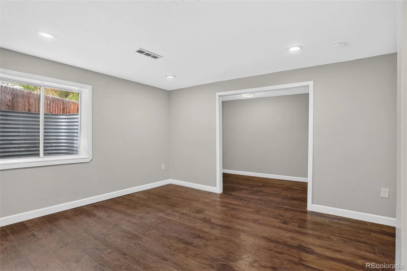 5033 S Owens Street Littleton CO 80127 | MLS #REC6171466 08142026111237 1600 35