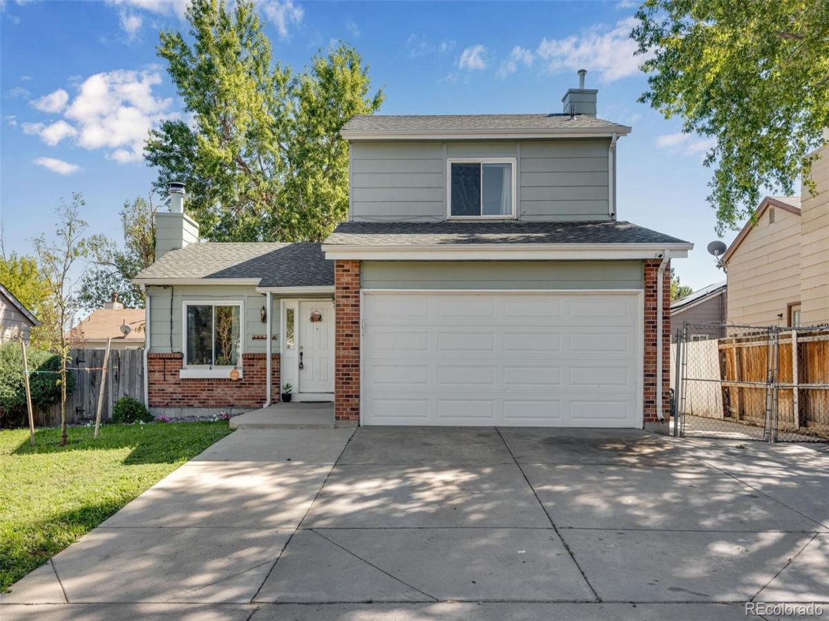 14532 E 45th Avenue Denver CO 80239 | MLS #REC6171854 MLS #REC6171854 image #0