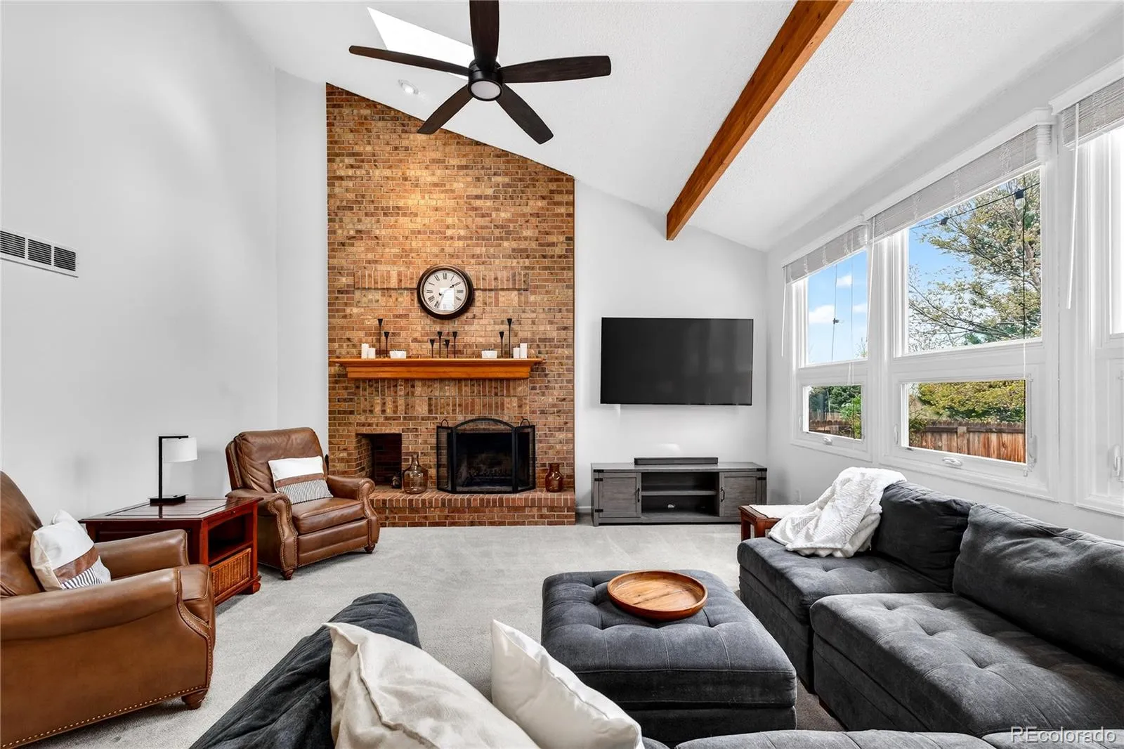 04092026152237 1600 1