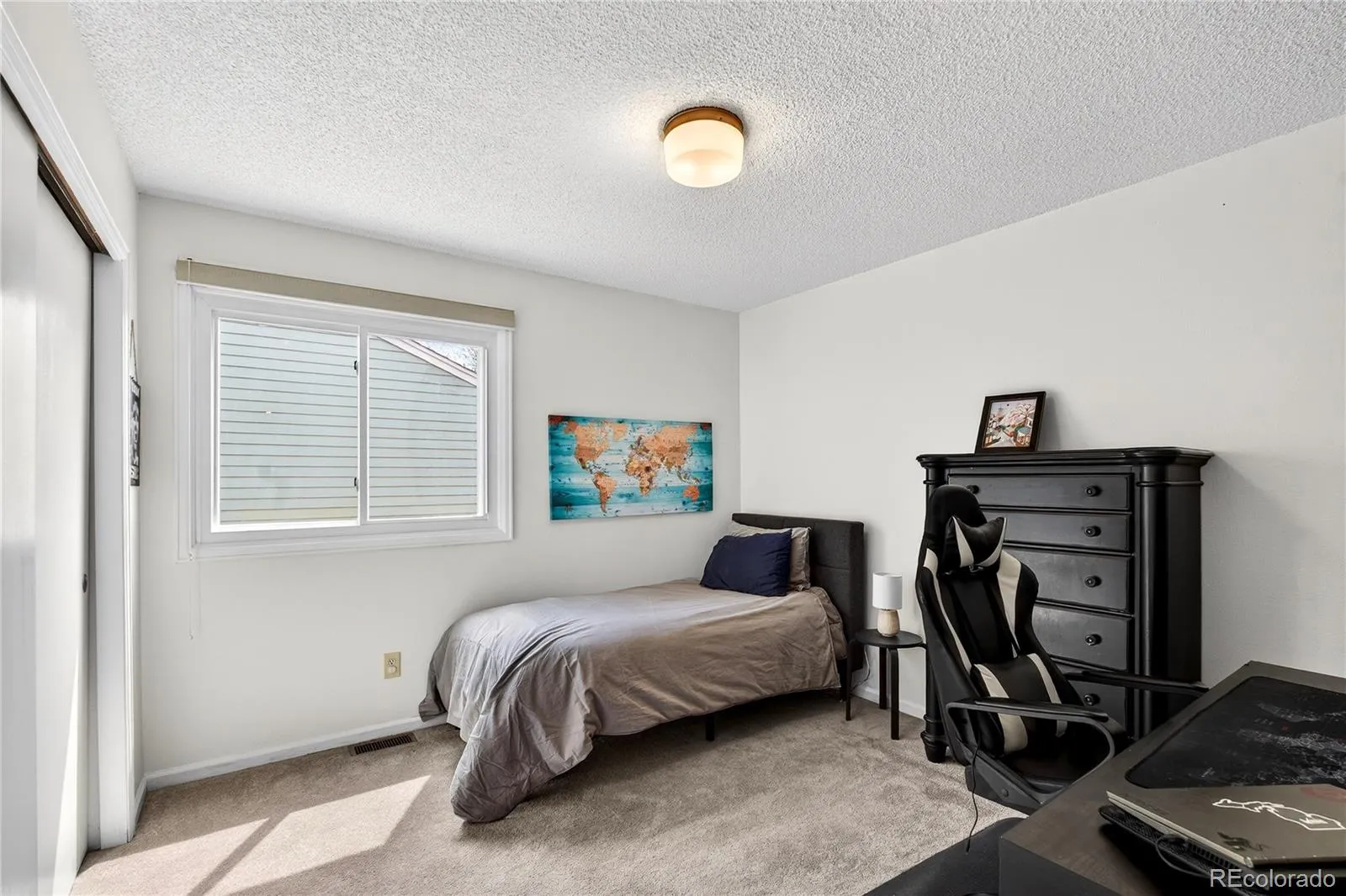 04092026152237 1600 19