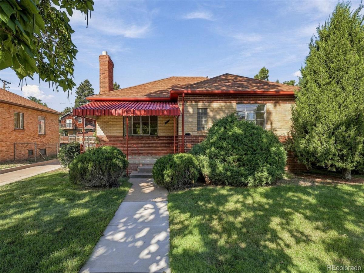 2377 Krameria Street Denver CO 80207 | MLS #REC6172319 MLS #REC6172319 image #0