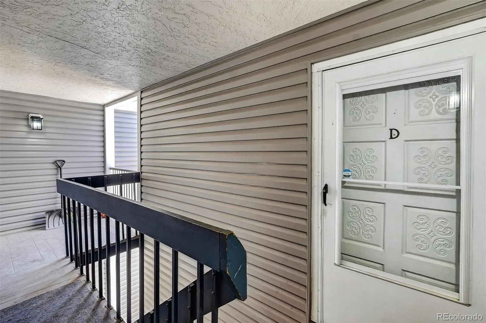 3420 S Locust Street #D Denver CO 80222 MLS #REC6172895 07192026123352 1600 2