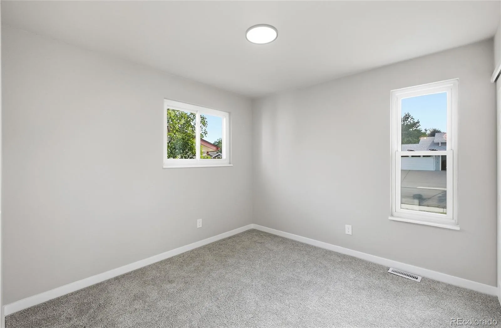 13067 King Circle Broomfield CO 80020 | MLS #REC6172937 07232026140440 1600 19