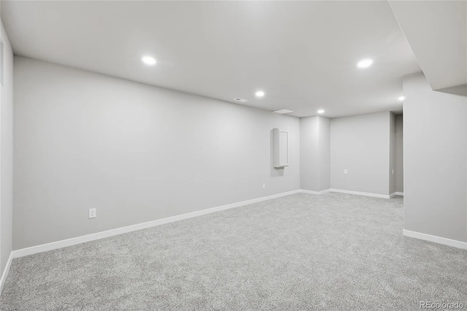 13067 King Circle Broomfield CO 80020 | MLS #REC6172937 07232026140440 1600 23