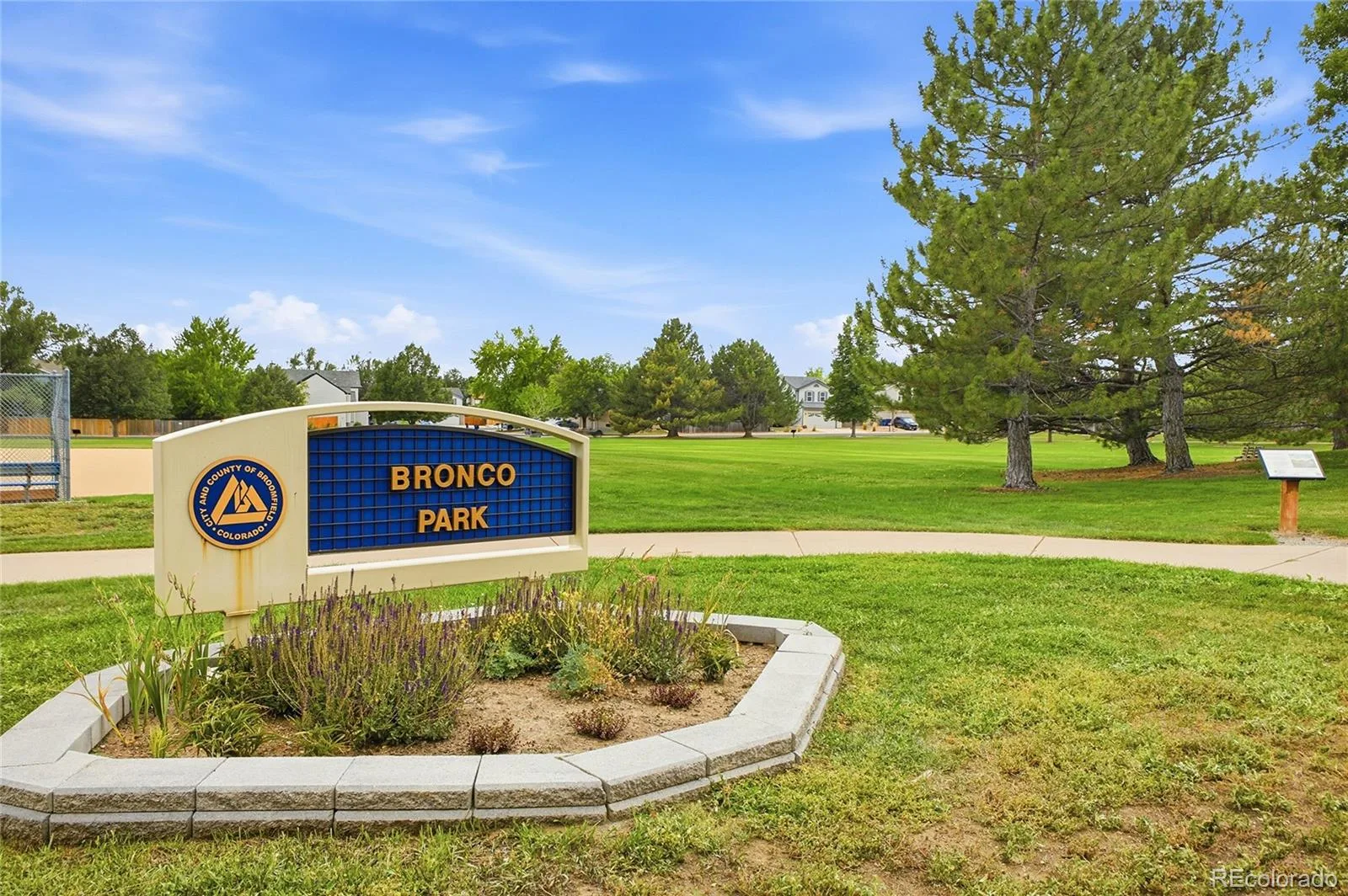 13067 King Circle Broomfield CO 80020 | MLS #REC6172937 07232026140440 1600 36