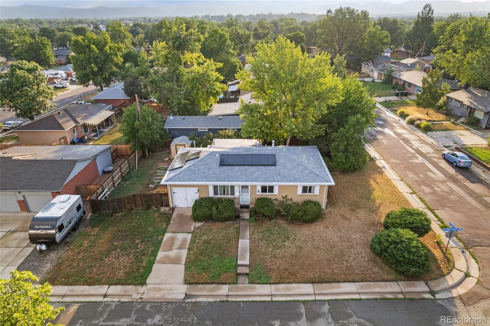 6487 Independence Way Arvada CO 80004 | MLS #REC6174167 08032026232256 1600 40