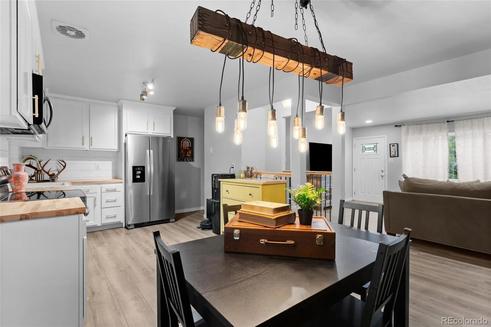 6487 Independence Way Arvada CO 80004 | MLS #REC6174167 08032026232256 1600 9