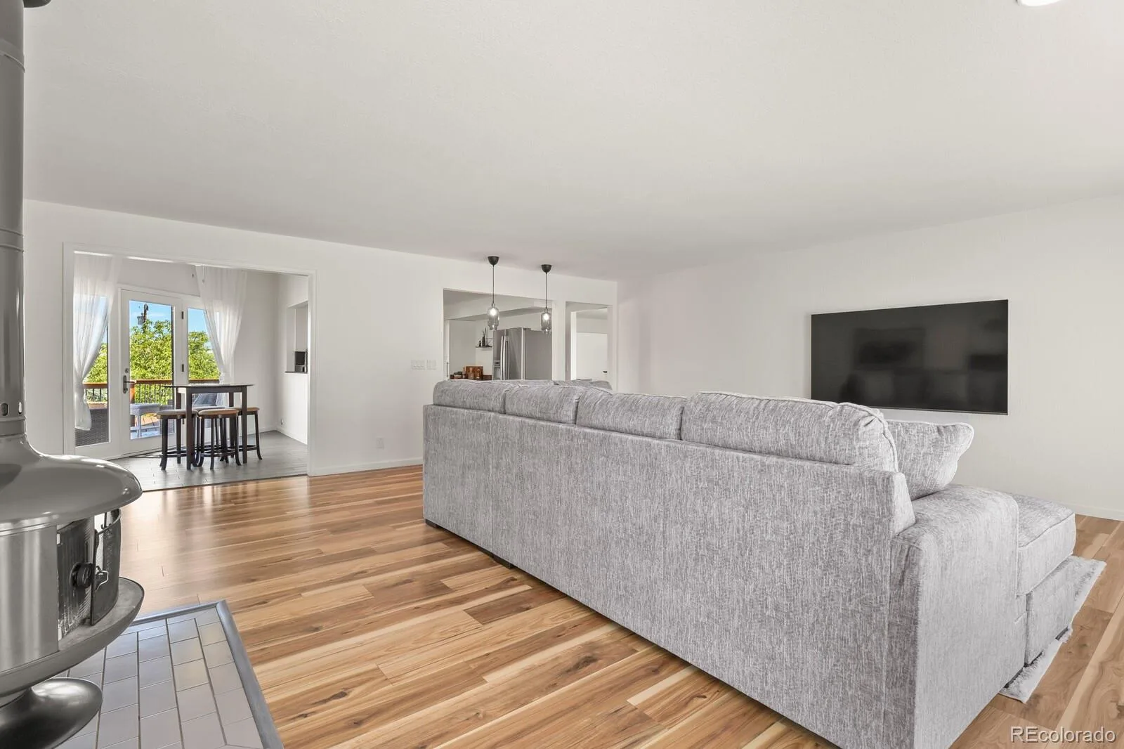 511 E 3rd Avenue Castle Rock CO 80108 | MLS #REC6174169 07232026224506 1600 10