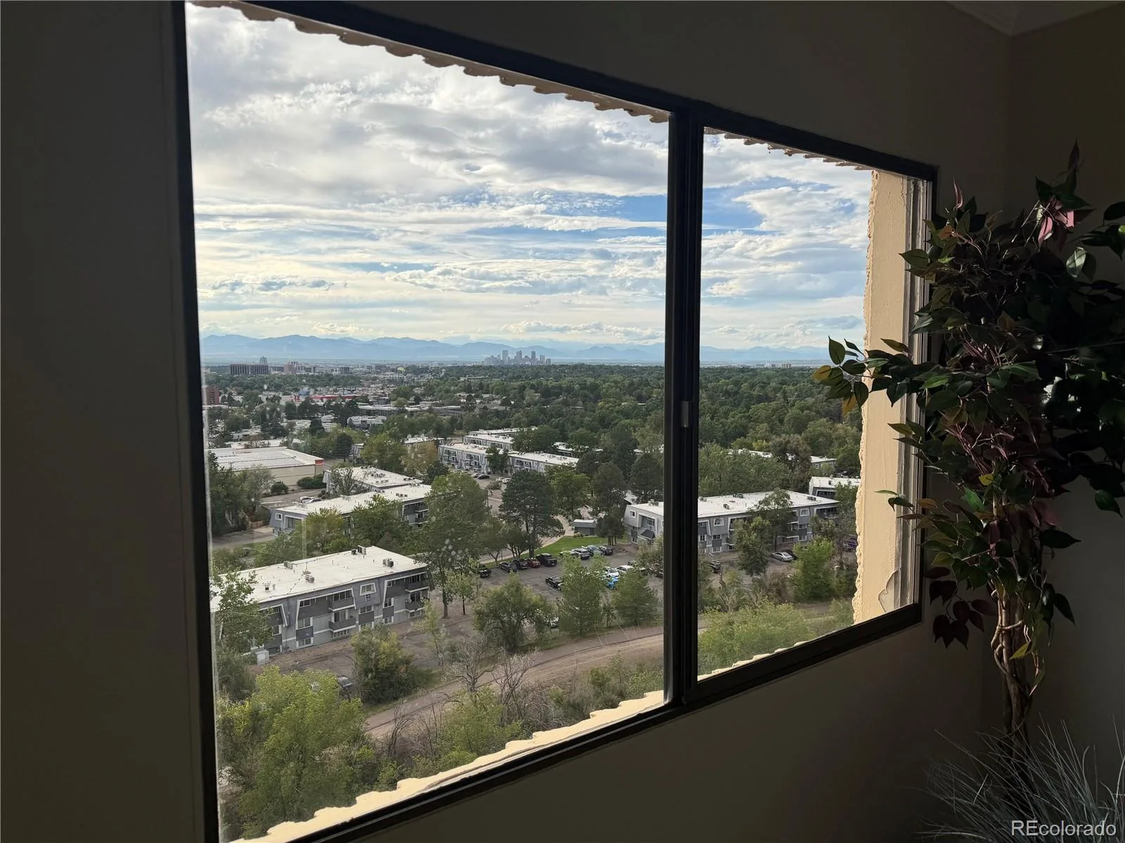 7865 E Mississippi Avenue #1205 Denver CO 80247 | MLS #REC6174752 10132026192032 1600 12