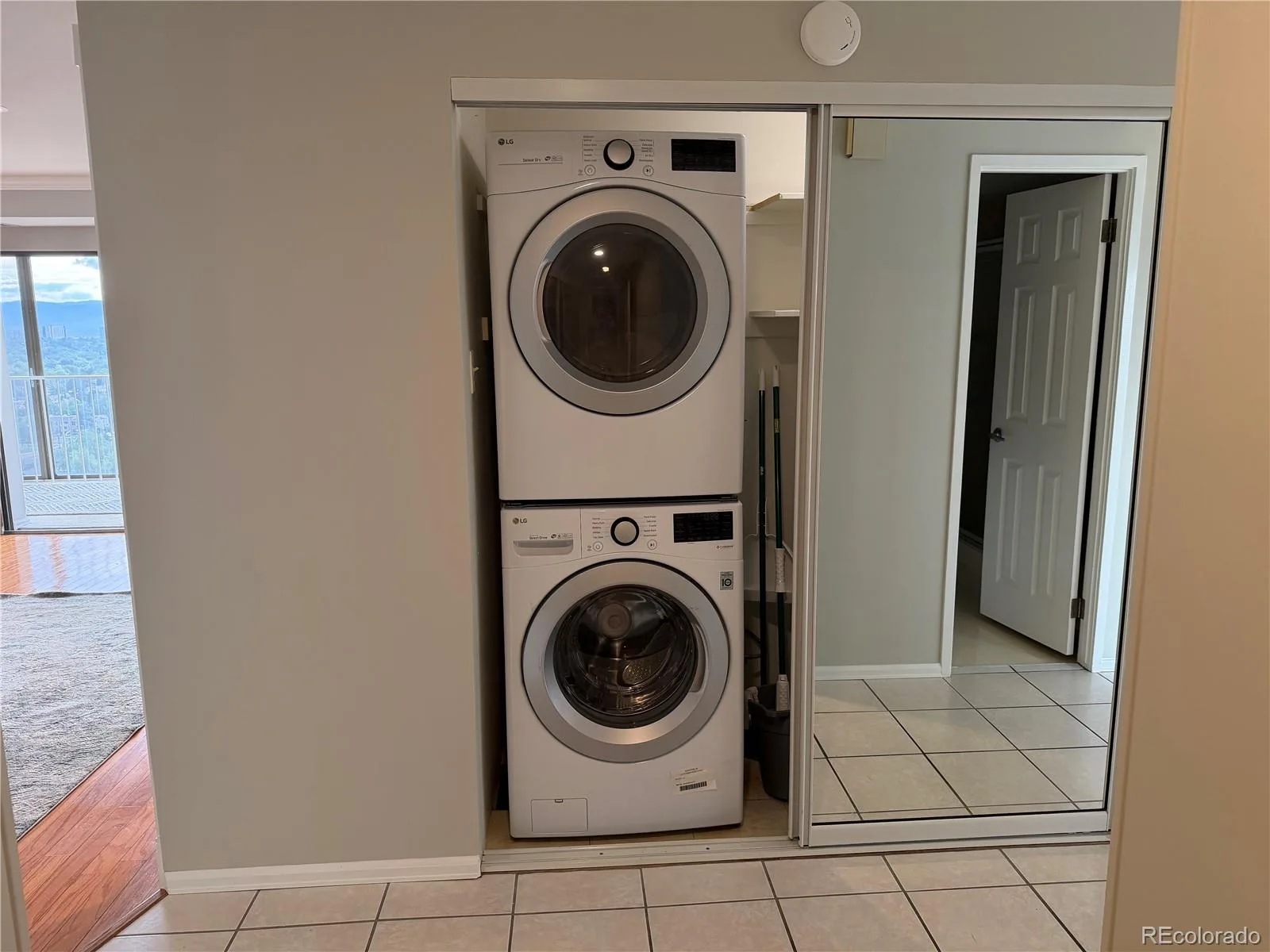 7865 E Mississippi Avenue #1205 Denver CO 80247 | MLS #REC6174752 10132026192032 1600 8