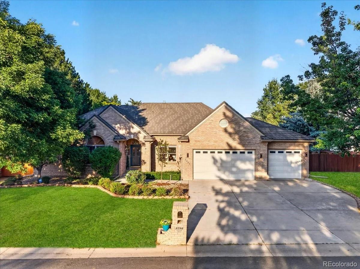 3286 Alkire Way Golden CO 80401 | MLS #REC6174882 08032026160105 1200 26