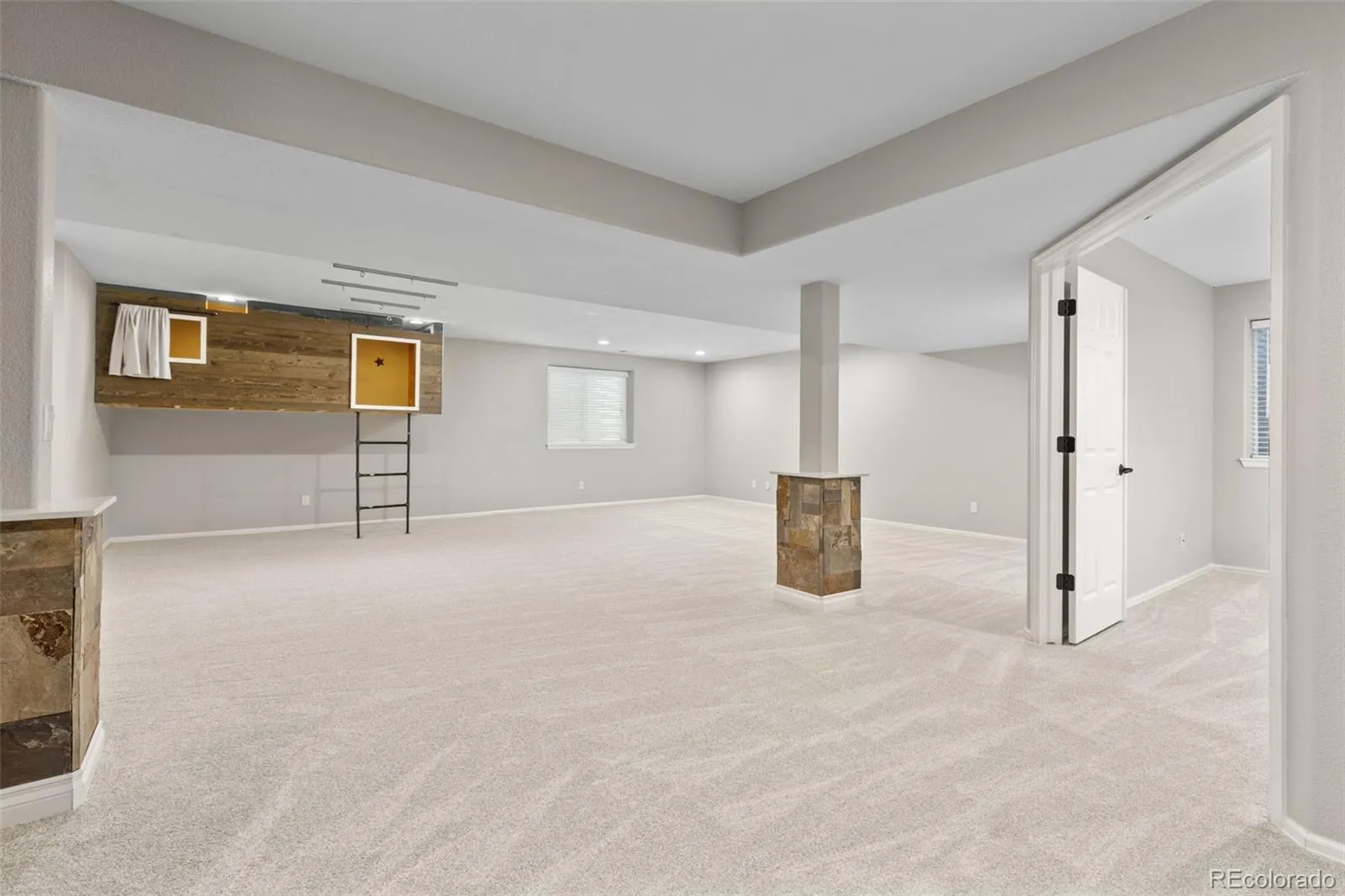 14075 Willow Wood Court Broomfield CO 80020 MLS #REC6175060 05202026222902 1600 29