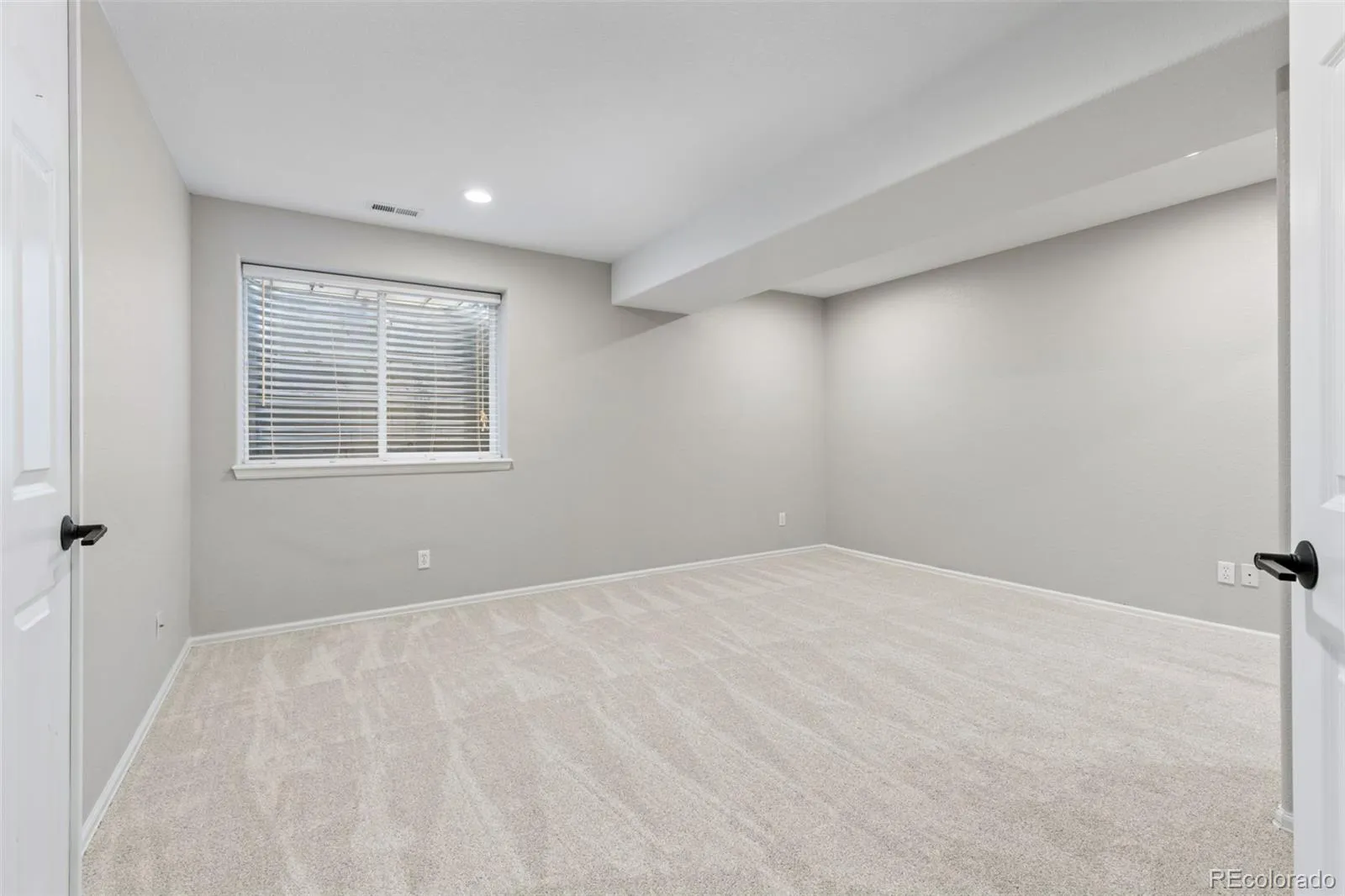 14075 Willow Wood Court Broomfield CO 80020 MLS #REC6175060 05202026222902 1600 32