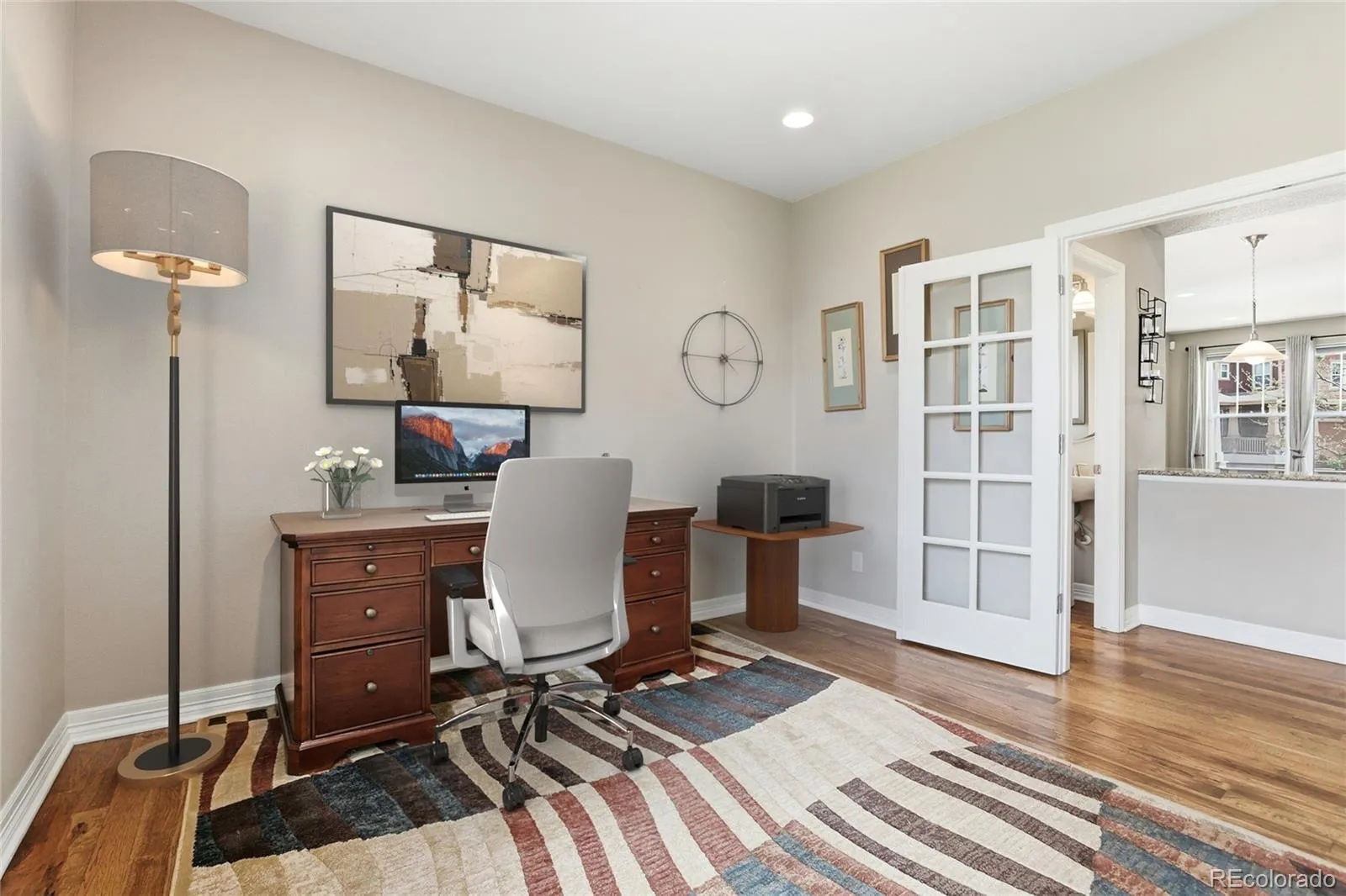 04102026152510 1600 12