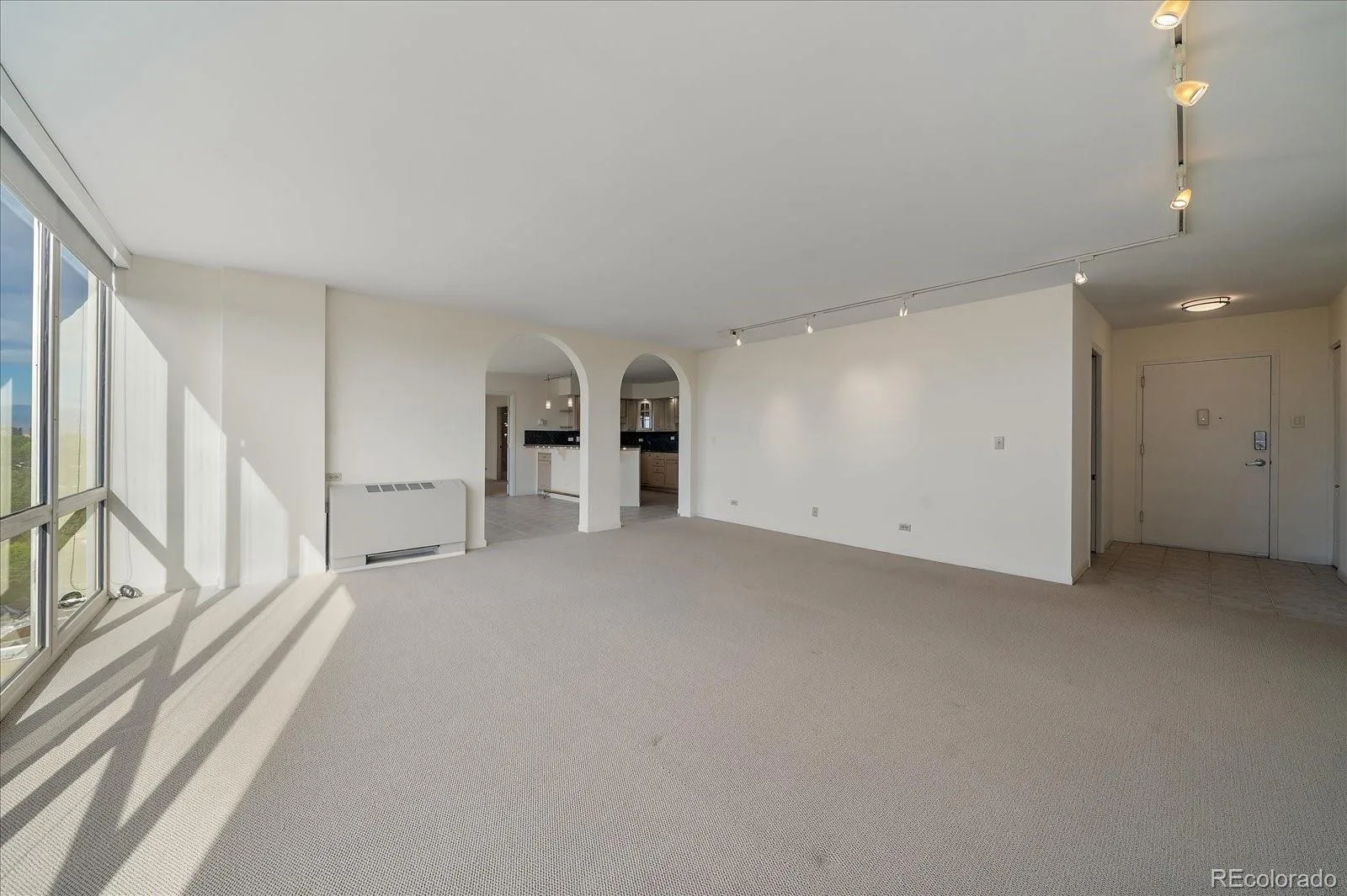 3100 E Cherry Creek South Drive #1302 Denver CO 80209 | MLS #REC6176547 09222026115518 1600 10