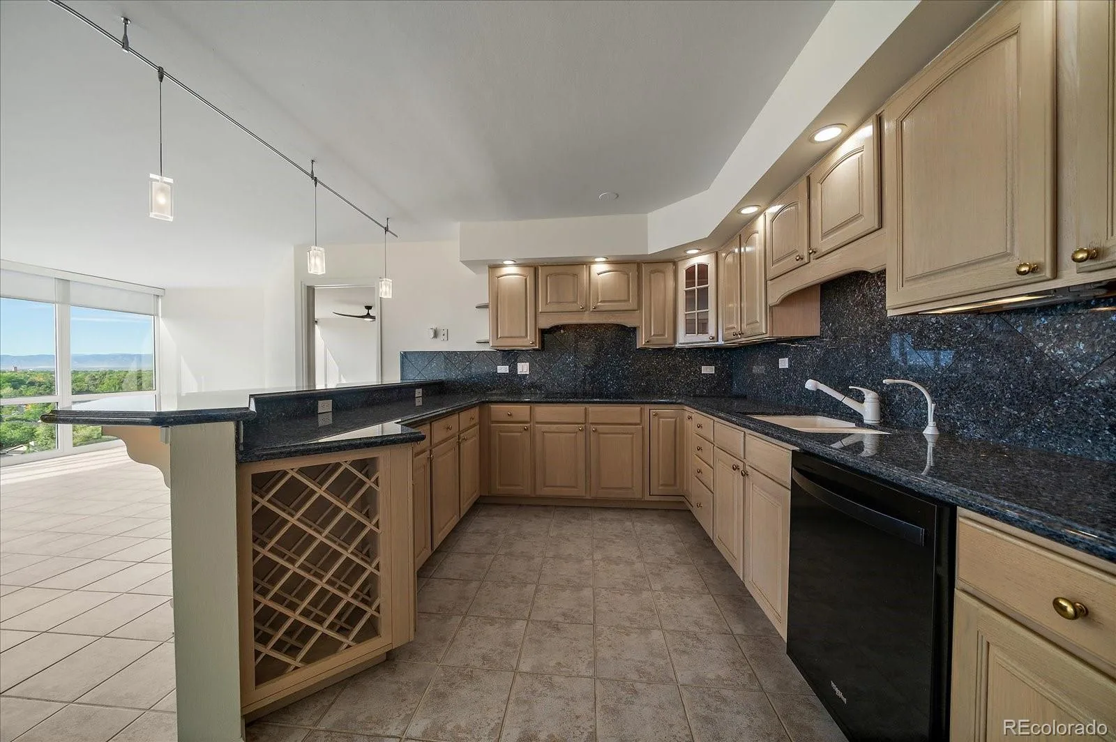 3100 E Cherry Creek South Drive #1302 Denver CO 80209 | MLS #REC6176547 09222026115518 1600 14
