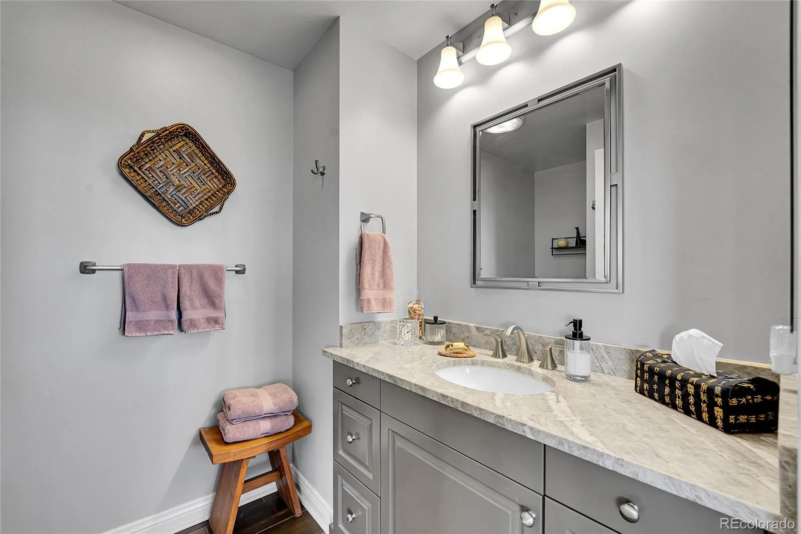 04172026154733 1600 22