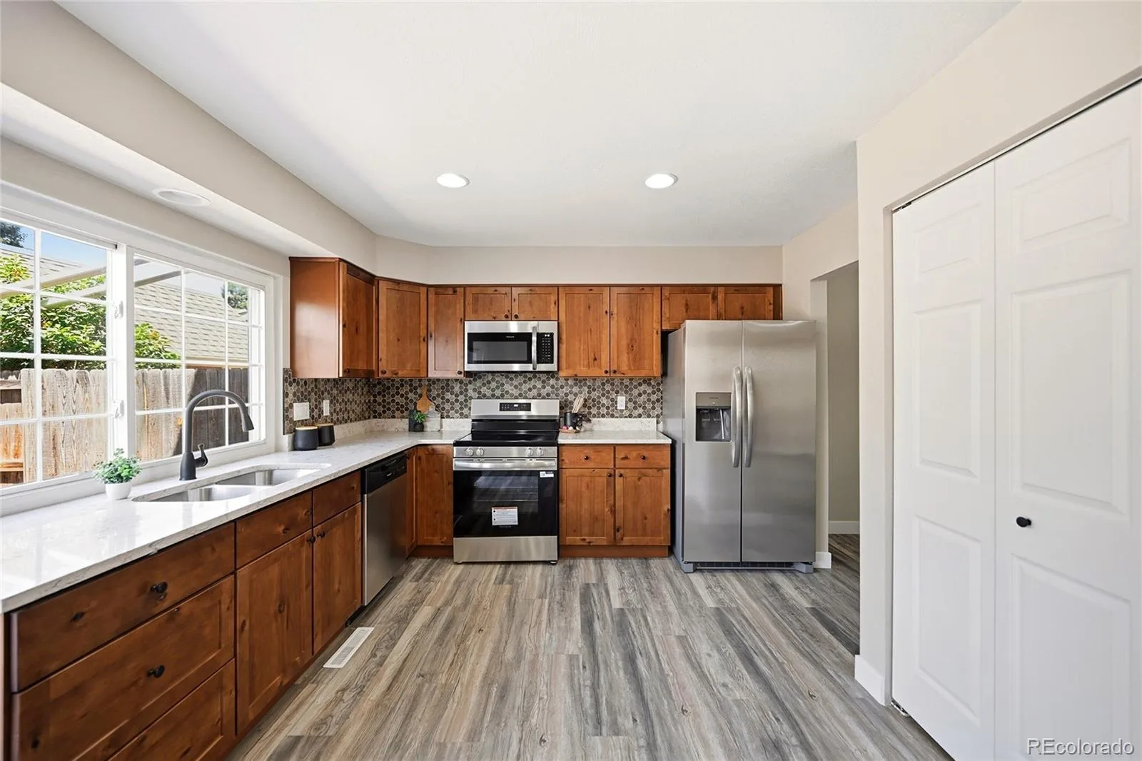 2888 S Ursula Street Aurora CO 80014 MLS #REC6178709 05292026165628 1600 11