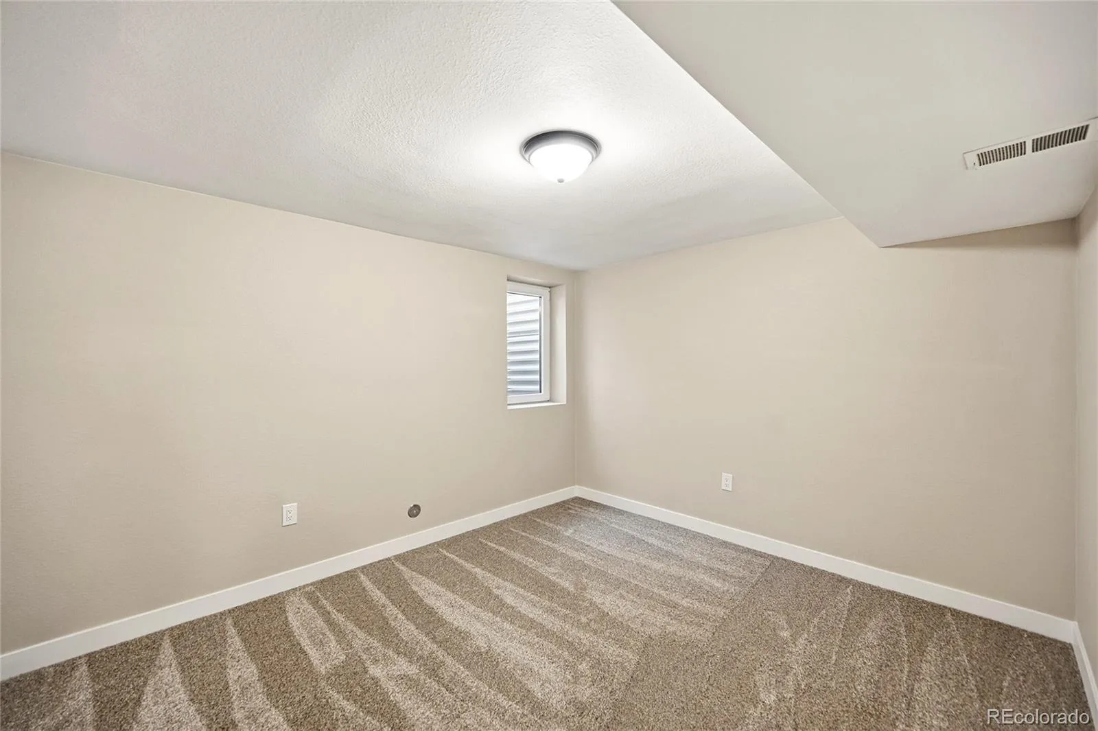 2888 S Ursula Street Aurora CO 80014 MLS #REC6178709 05292026165628 1600 21