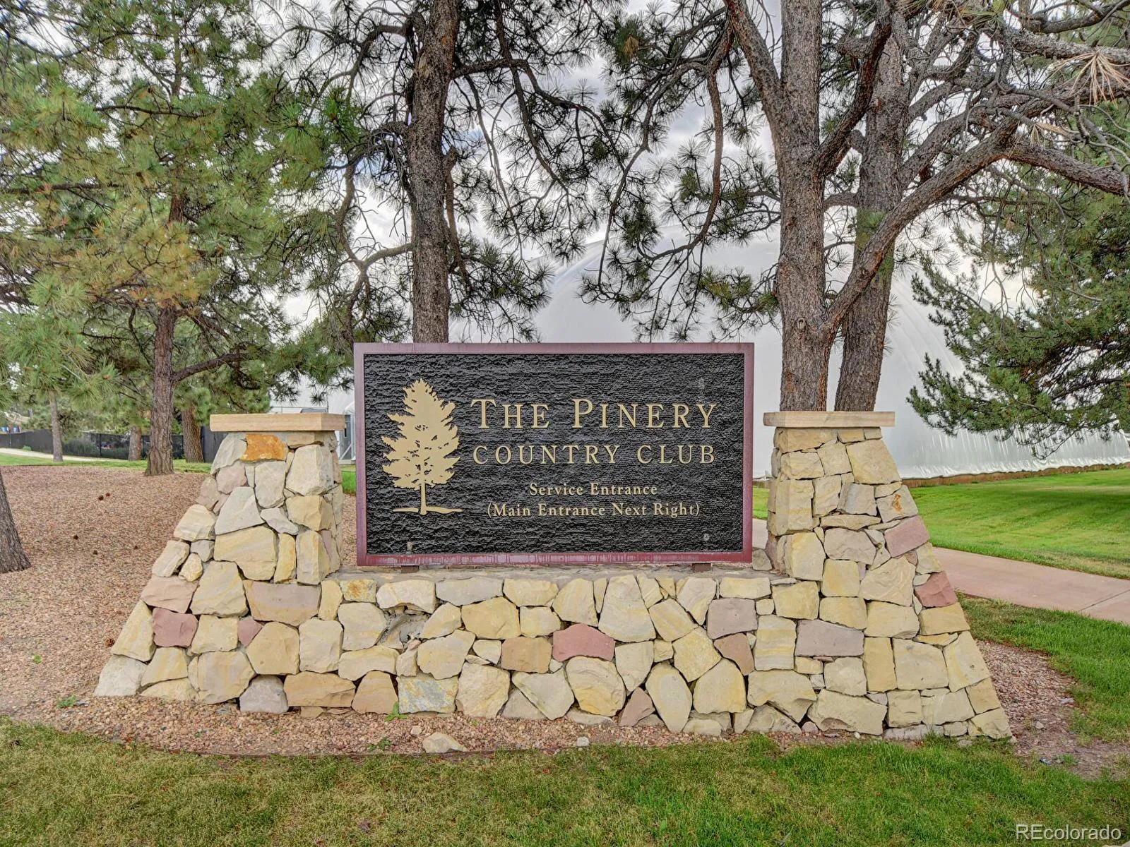8190 Lakeshore Drive Parker CO 80134 MLS #REC6178996 04242026185818 1600 41