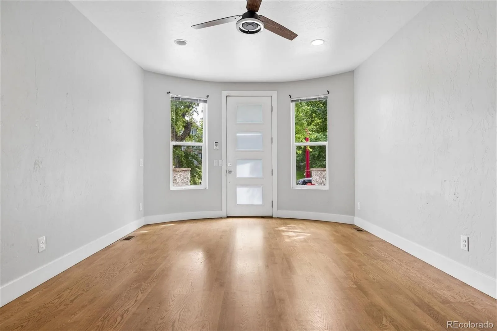 2259 S High Street Denver CO 80210 | MLS #REC6179095 08212026173959 1600 1