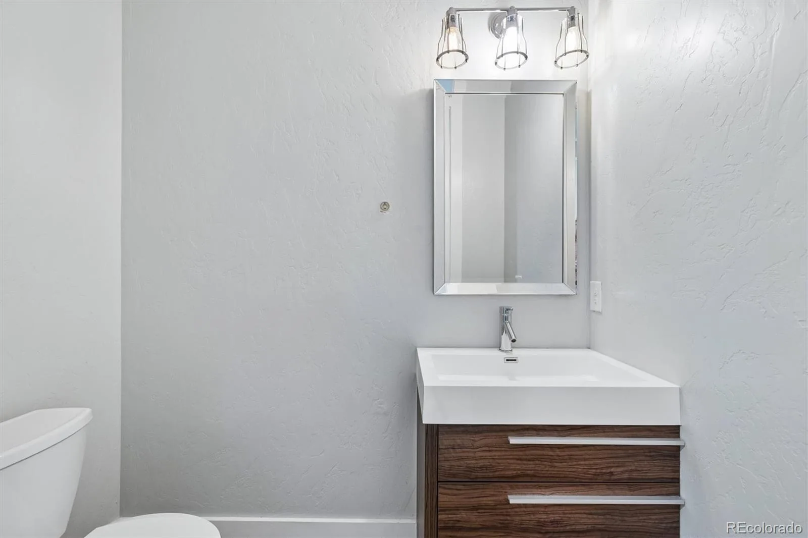 2259 S High Street Denver CO 80210 | MLS #REC6179095 08212026173959 1600 10