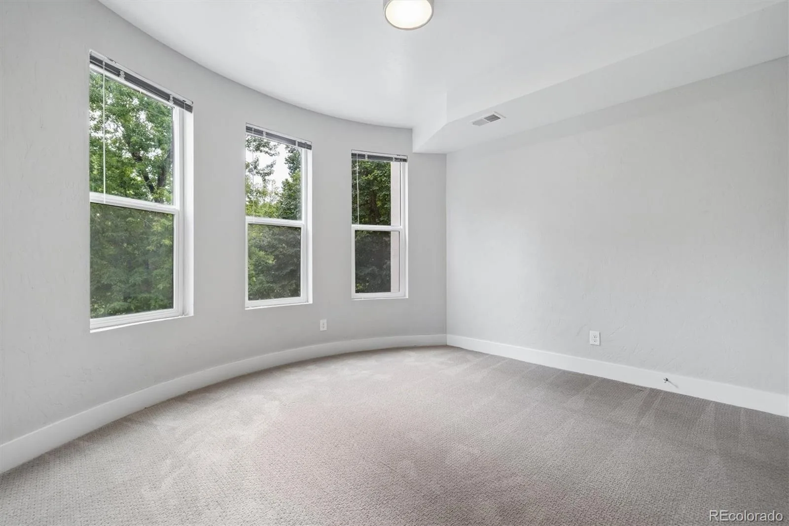 2259 S High Street Denver CO 80210 | MLS #REC6179095 08212026173959 1600 11