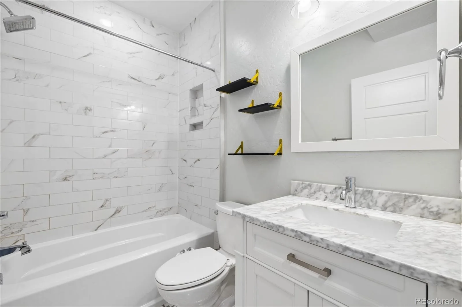 2259 S High Street Denver CO 80210 | MLS #REC6179095 08212026173959 1600 12