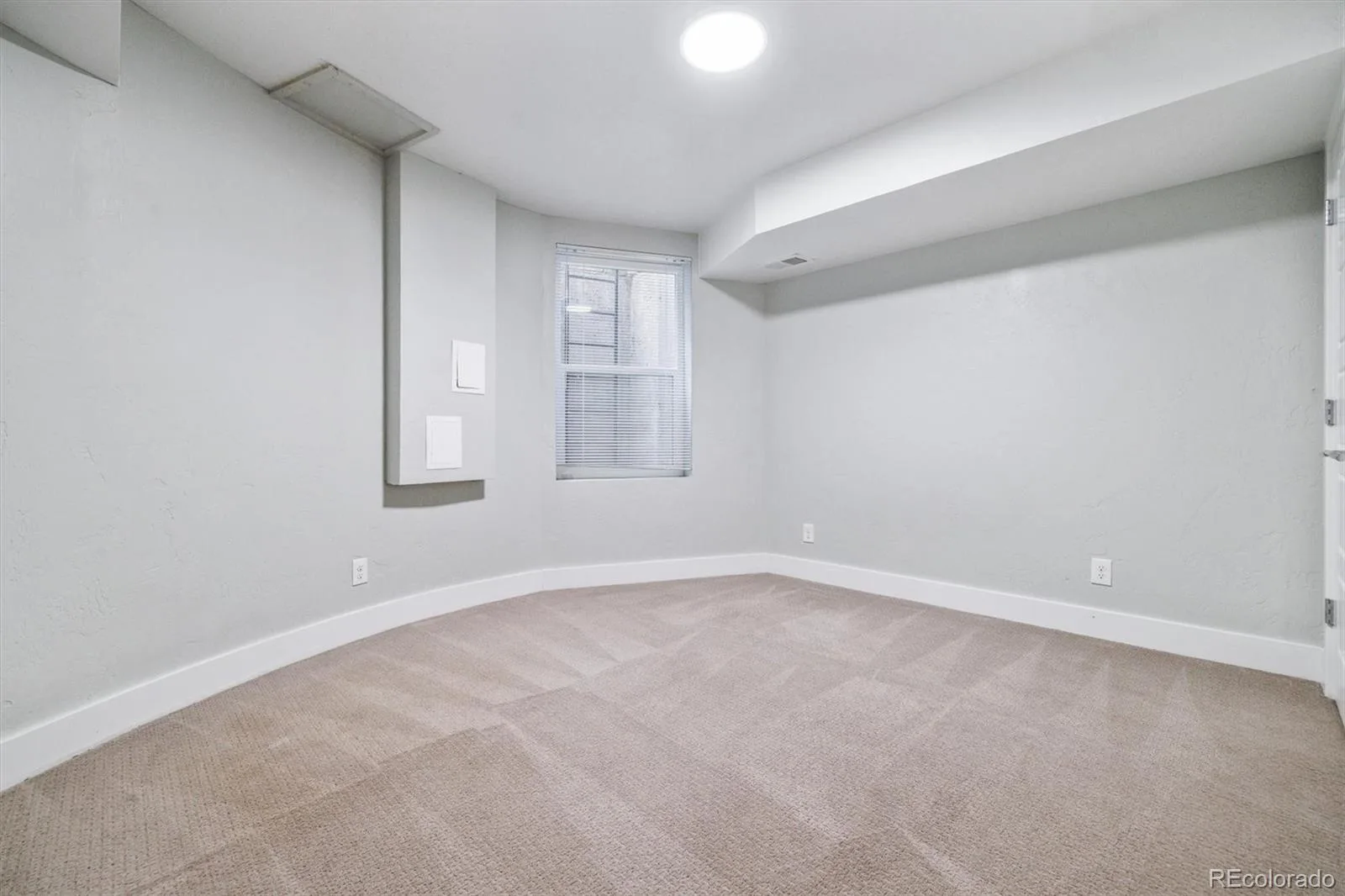 2259 S High Street Denver CO 80210 | MLS #REC6179095 08212026173959 1600 23