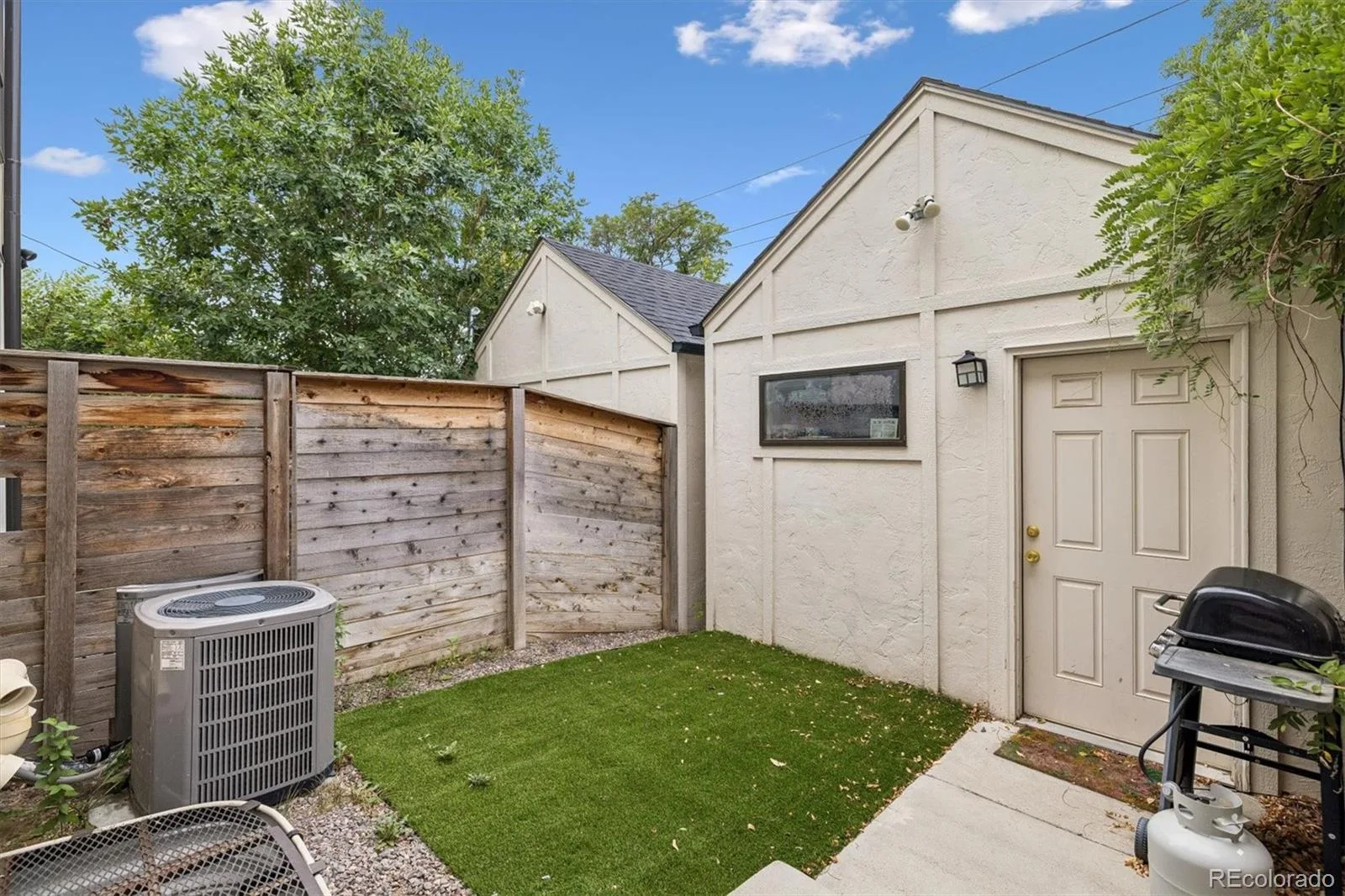 2259 S High Street Denver CO 80210 | MLS #REC6179095 08212026173959 1600 24