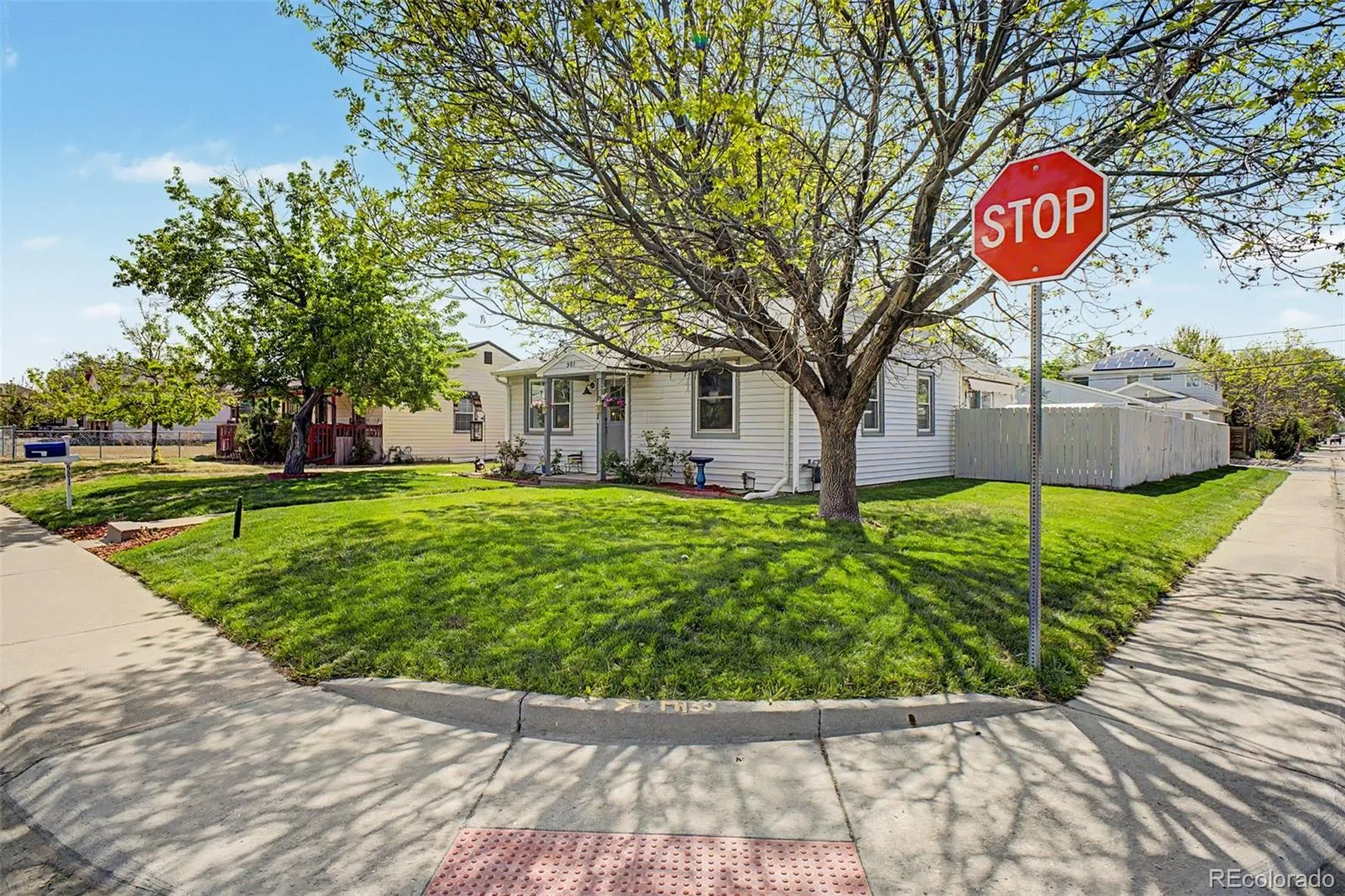 901 S Locust Street Denver CO 80224 MLS #REC6180625 04302026191056 1600 1