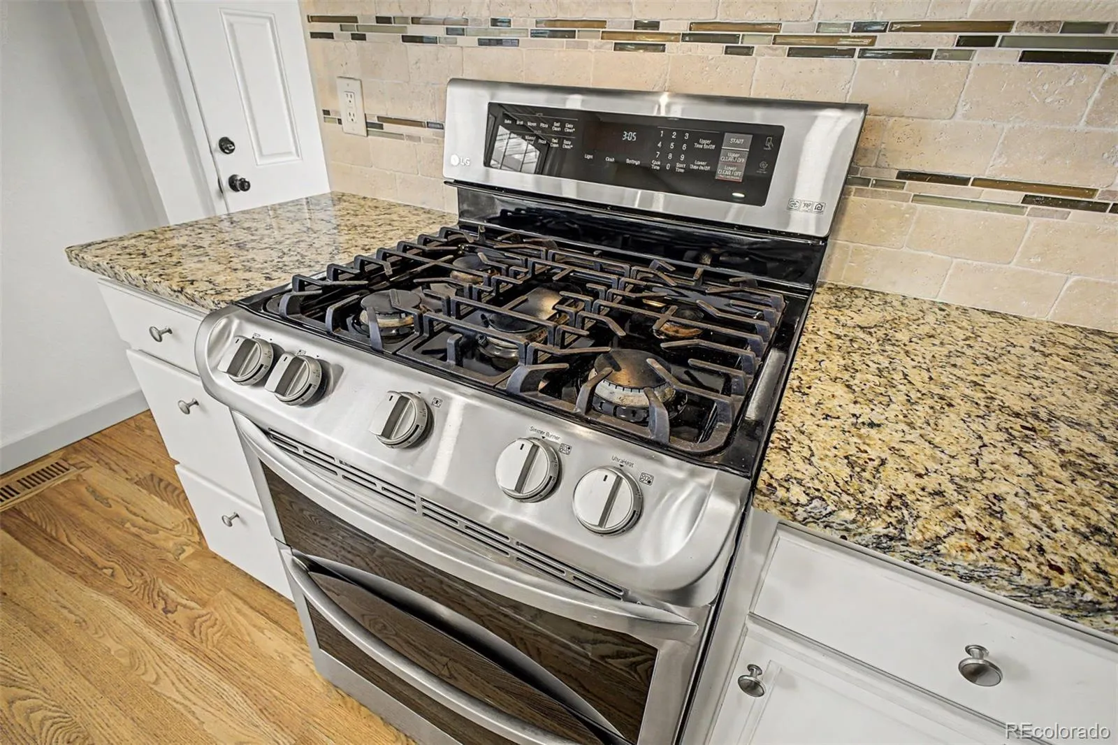 901 S Locust Street Denver CO 80224 MLS #REC6180625 04302026191056 1600 9