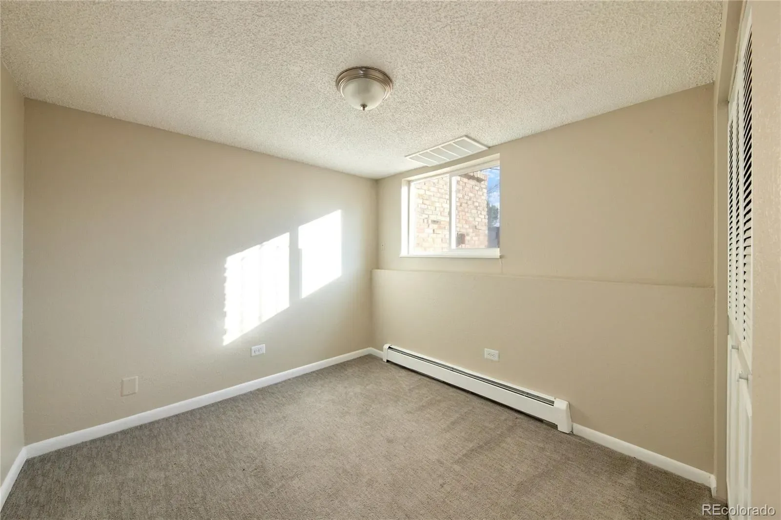 8060 W 9th Avenue #115 Lakewood CO 80214 | MLS #REC6180782 03172026130805 1600 16