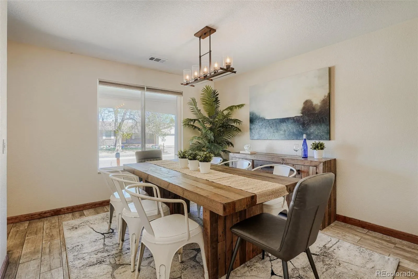 04052026025240 1600 8