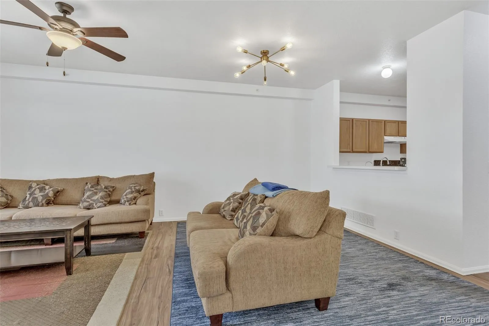 9758 Laredo Street #17E Commerce City CO 80022 MLS #REC6183964 04242026204017 1600 2