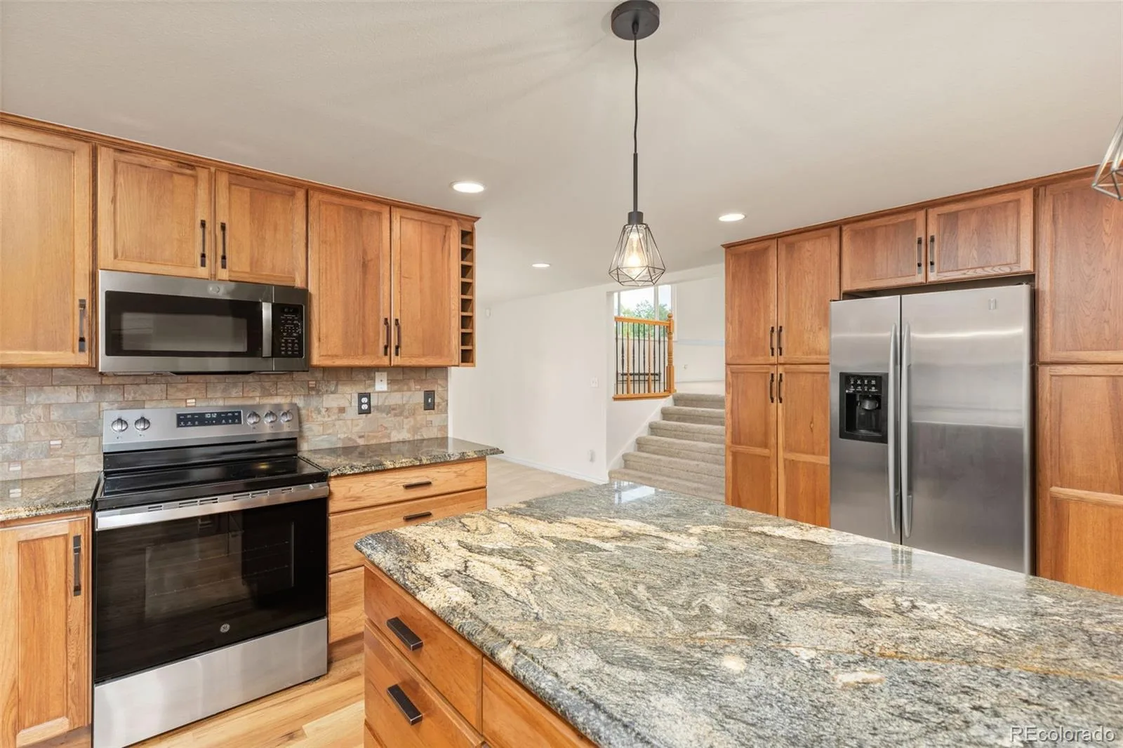 6542 Iris Street Arvada CO 80004 MLS #REC6184798 05302026012159 1600 11