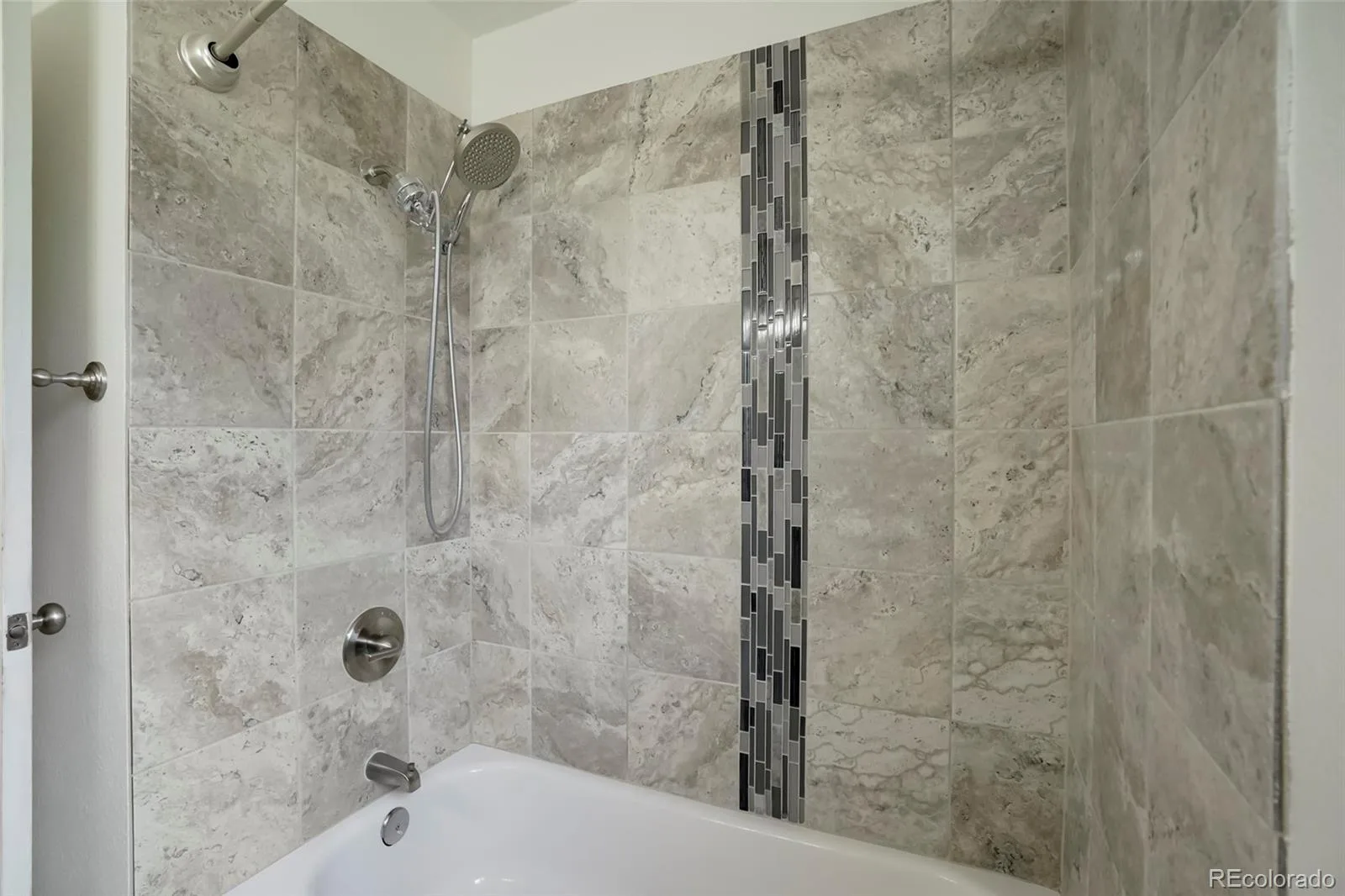 1415 S Fenton Street Denver CO 80232 | MLS #REC6186114 08282026033712 1600 17